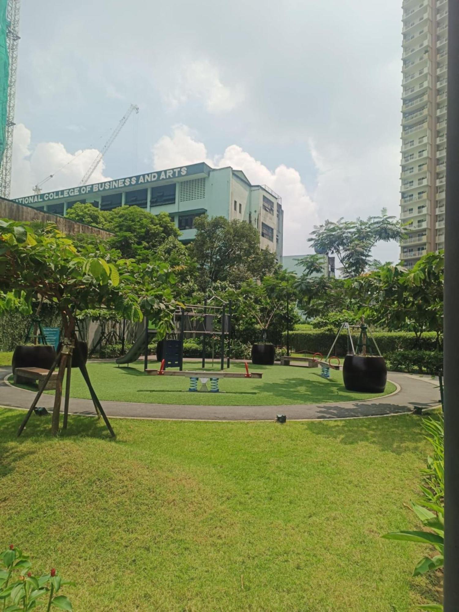 Infina Towers Aparthotel Quezon City Bagian luar foto