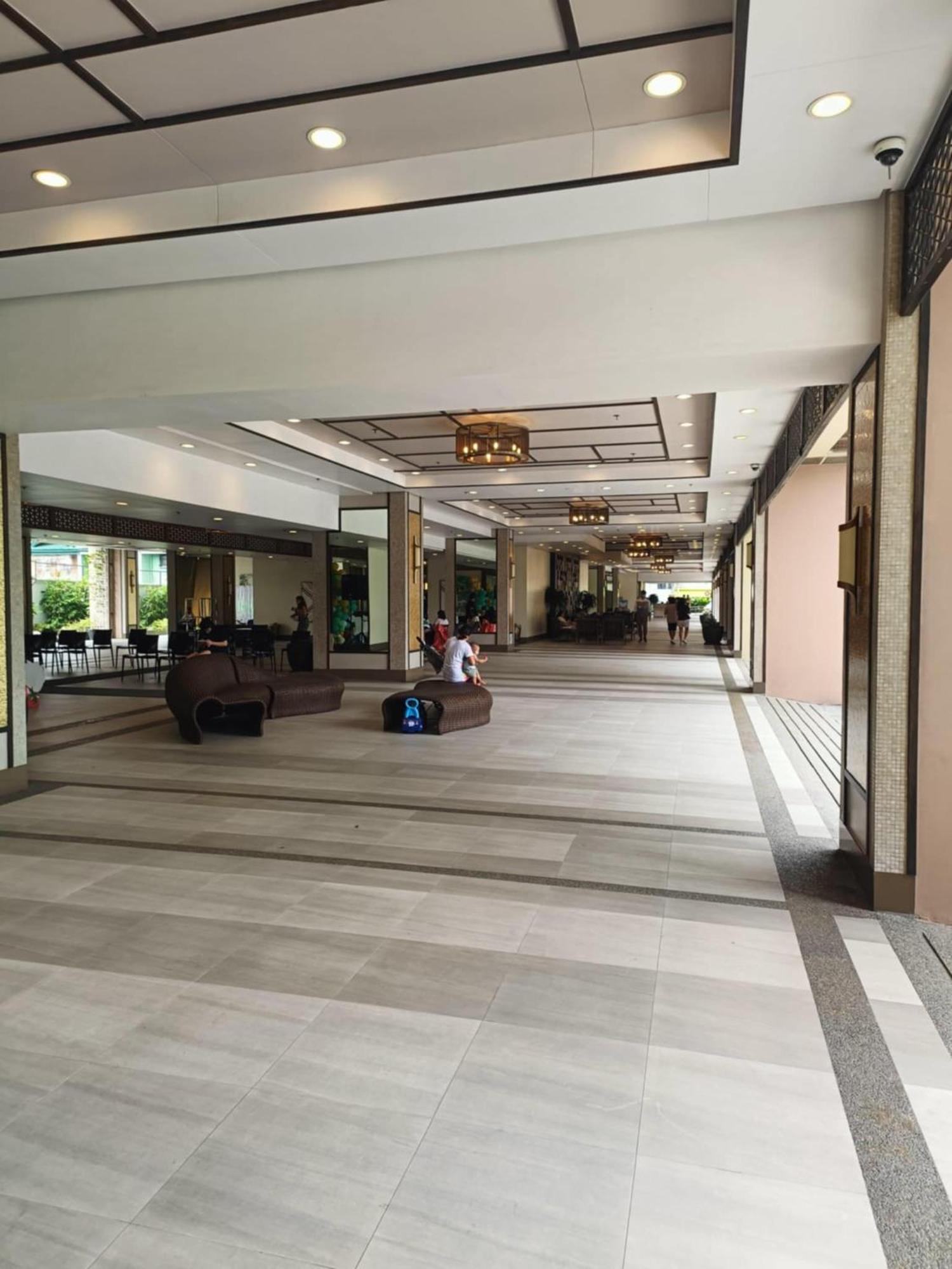 Infina Towers Aparthotel Quezon City Bagian luar foto